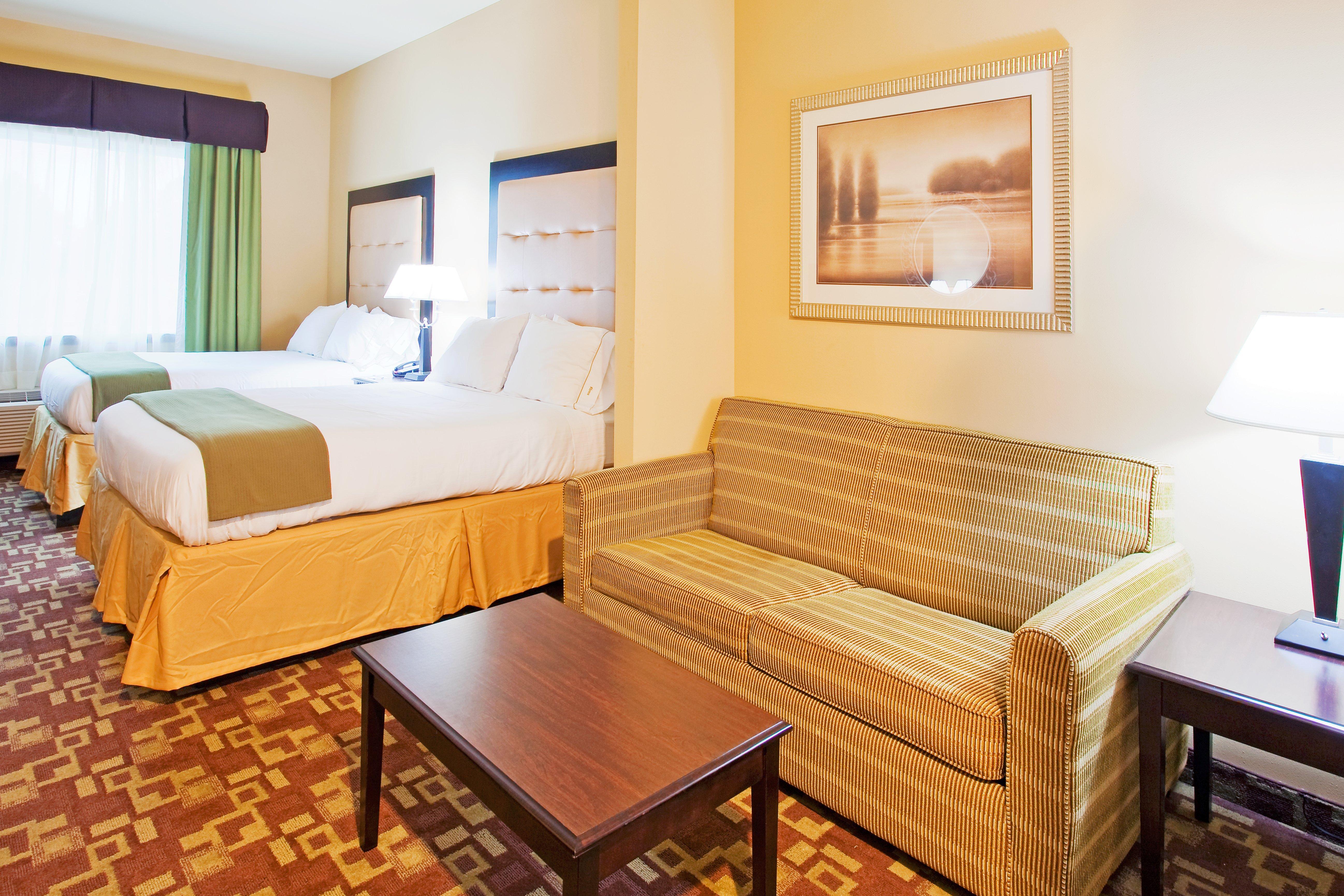 Holiday Inn Express Hotel & Suites Foley By Ihg Exterior photo
